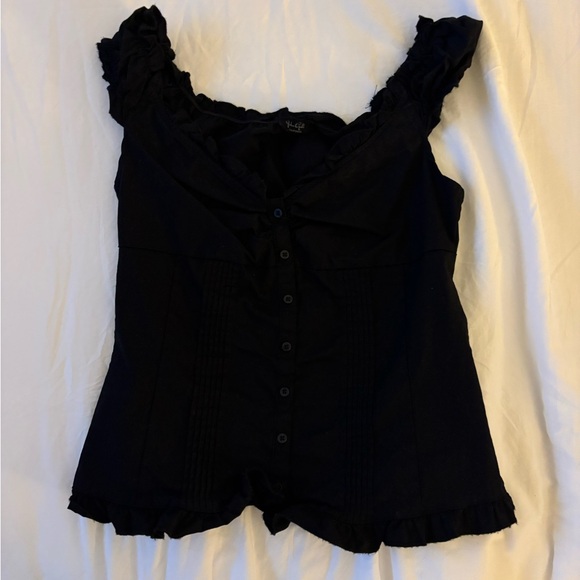 John Galt Ruffle Top - Picture 1 of 2